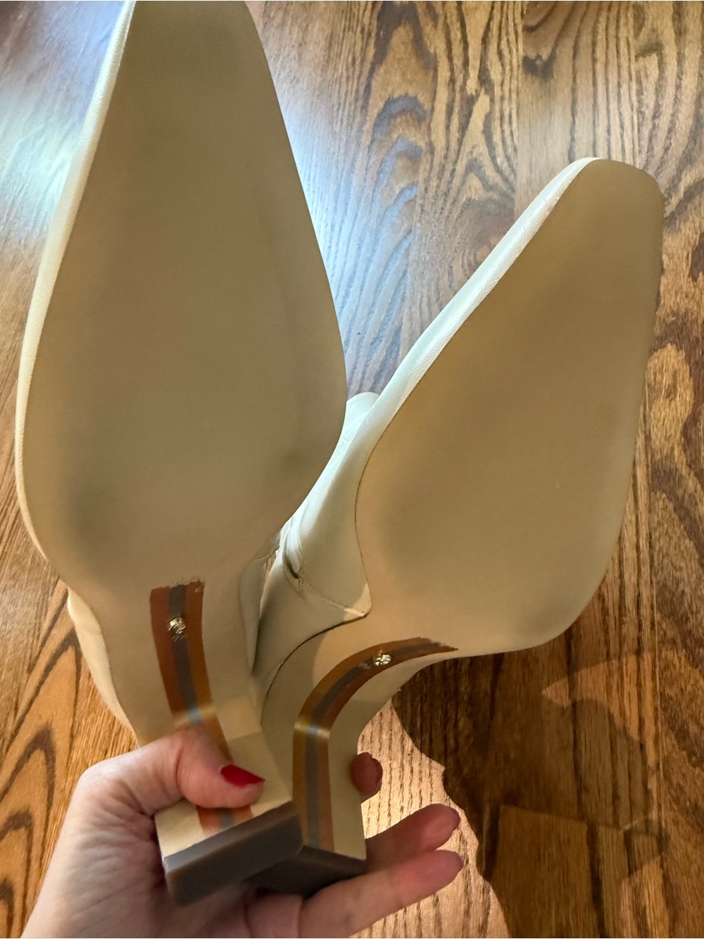 Sam Edelman Saige Bootie - Picture 5 of 6